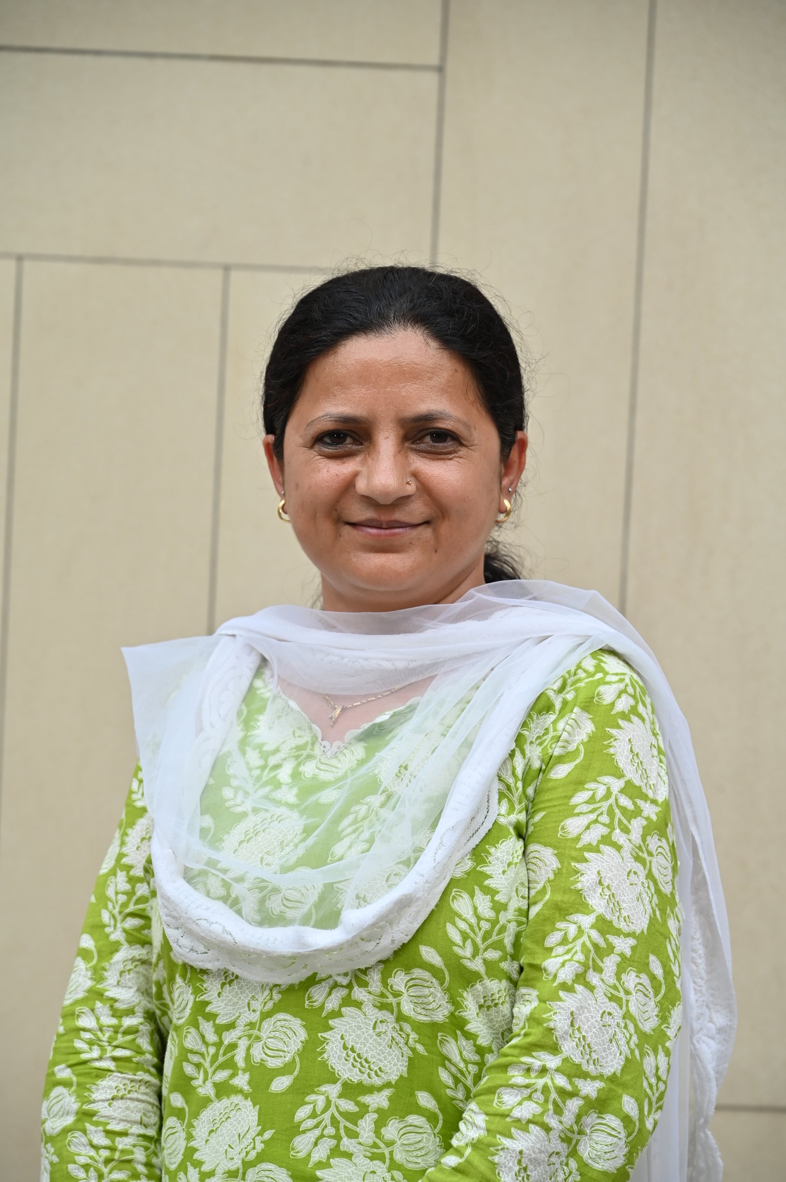 Dr. Neelam kumari