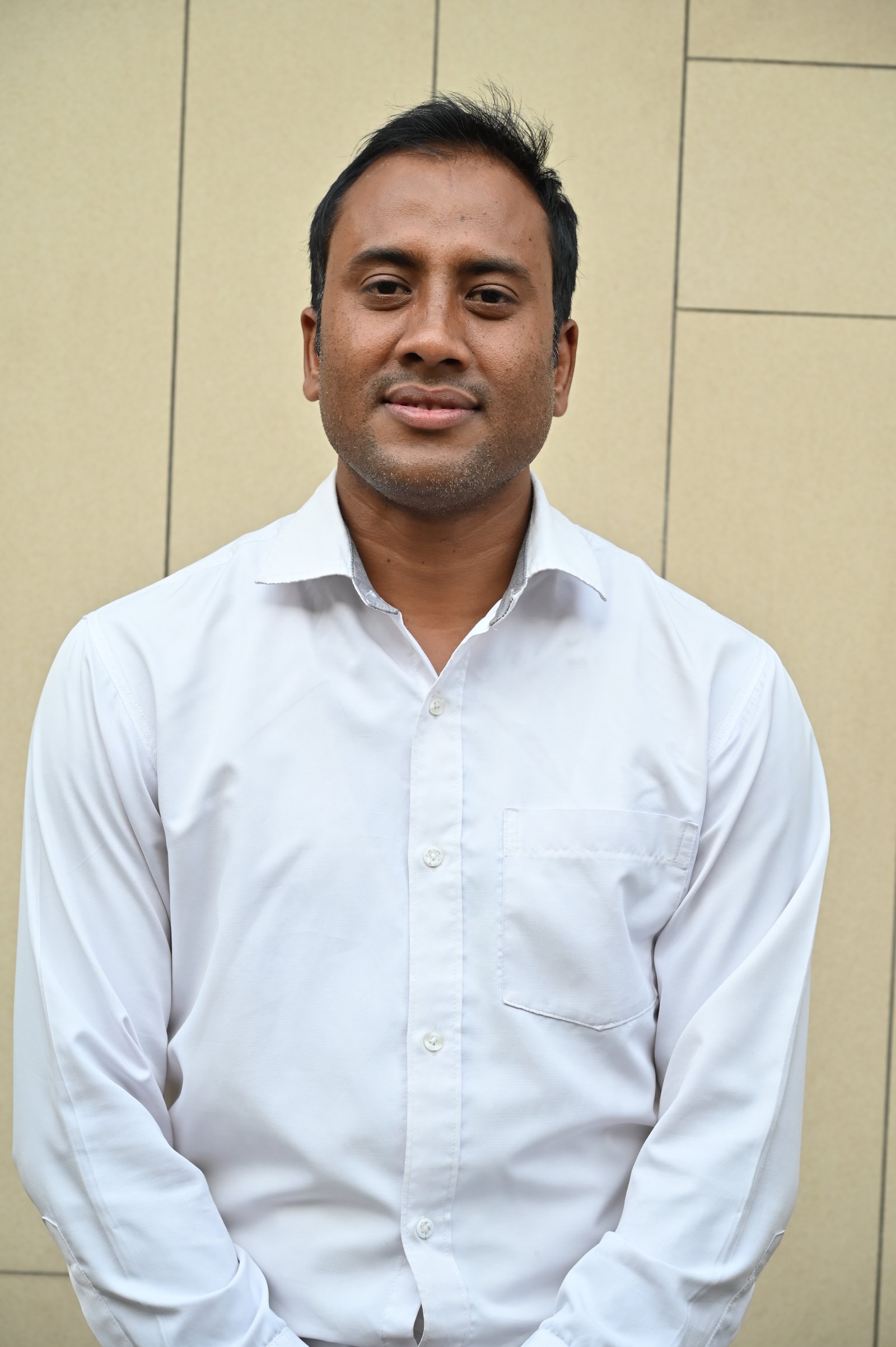 Dr. Deepak Kumar